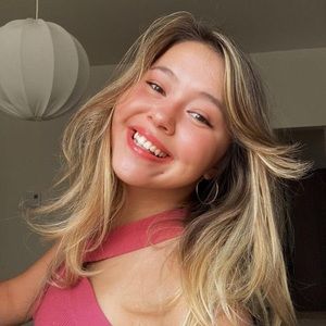 Meet your Posher, Jade